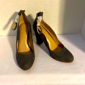 KAARI Blue Angelina Gray Adjustable Strap Heels - Size 8M